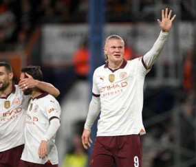 星空体育-魔丁连线吹响曼城卫冕总攻！周末德比曼联能否抵挡