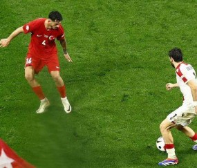 星空体育官网-穿错球衣、不为本国打Call……欧洲杯轶事有点多