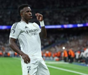 星空体育官方入口-西媒：防挖角+表示重视 皇马希望与维尼修斯谈续约